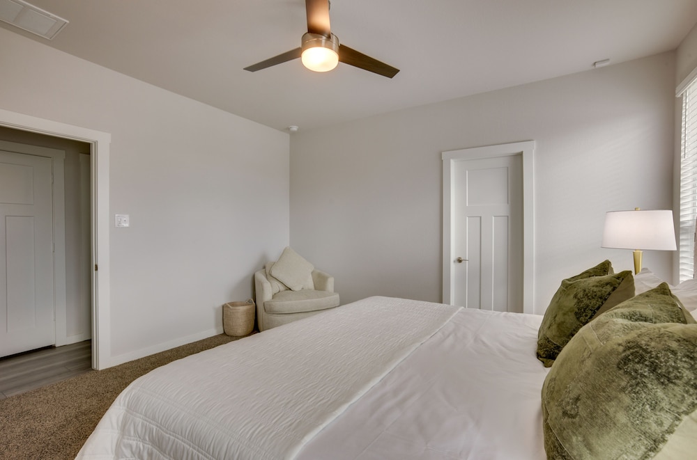 House (2 Bedrooms) photo 3