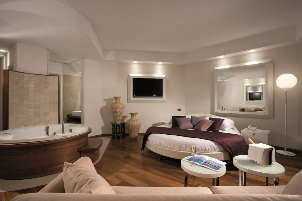 Suite, Balcony, Sea View photo 2