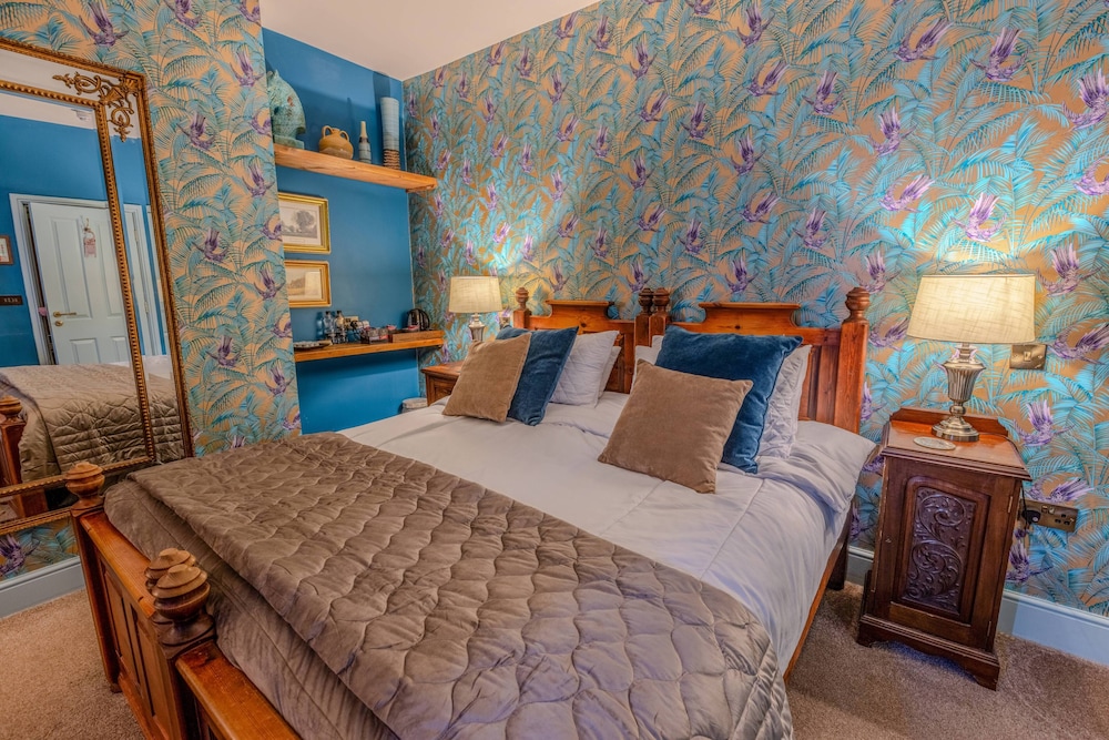 Deluxe Double or Twin Room photo 2