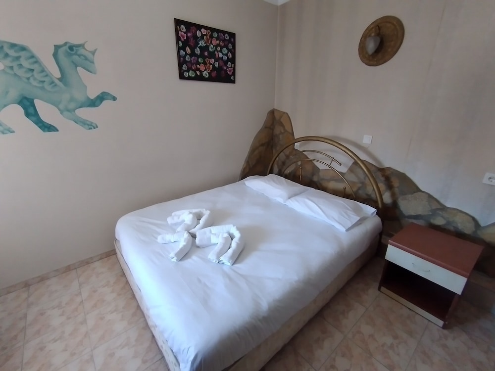 Classic Double Room photo 1