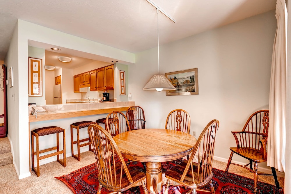 Condo, 1 Bedroom