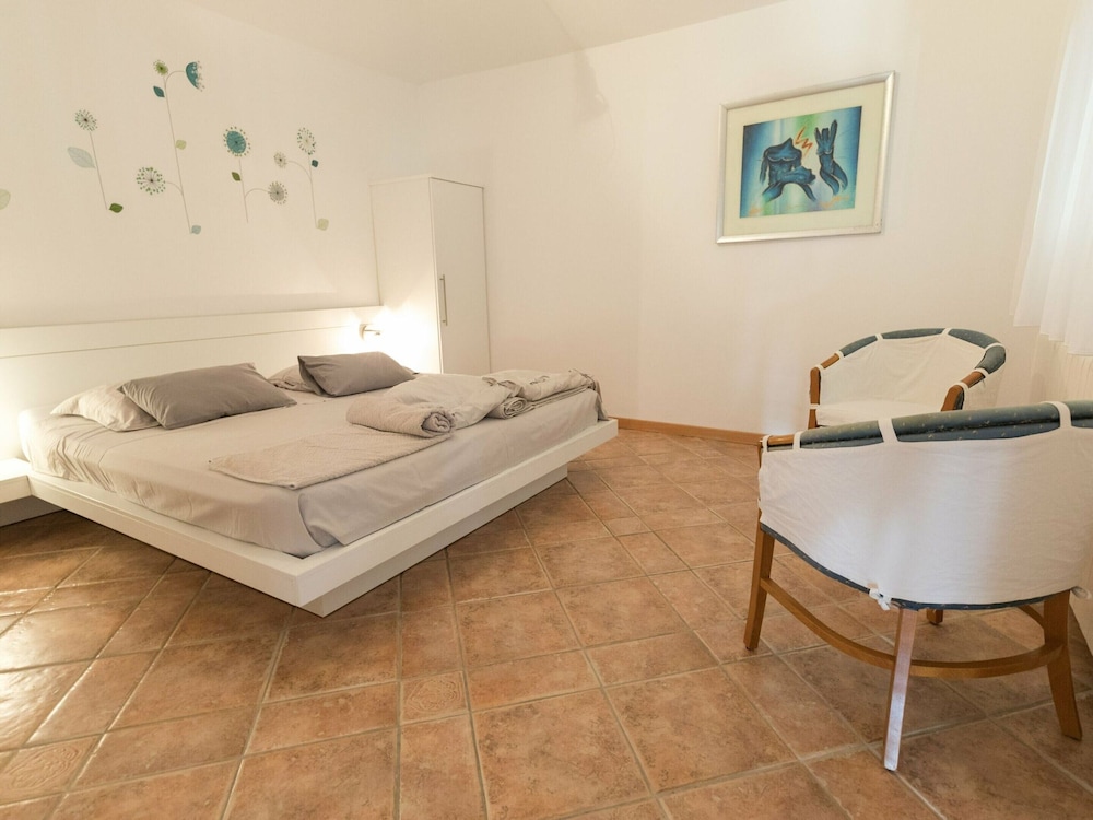 Villa photo 3