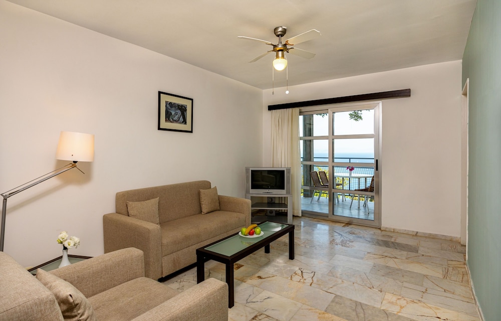 Comfort Suite, 2 Bedrooms photo 2