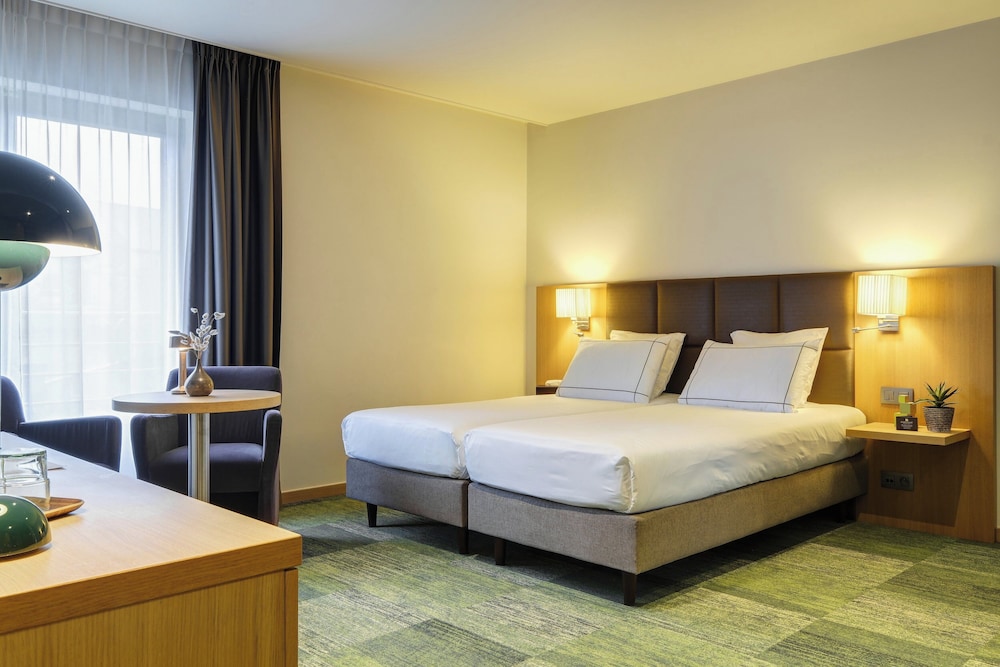 Executive Room photo 2