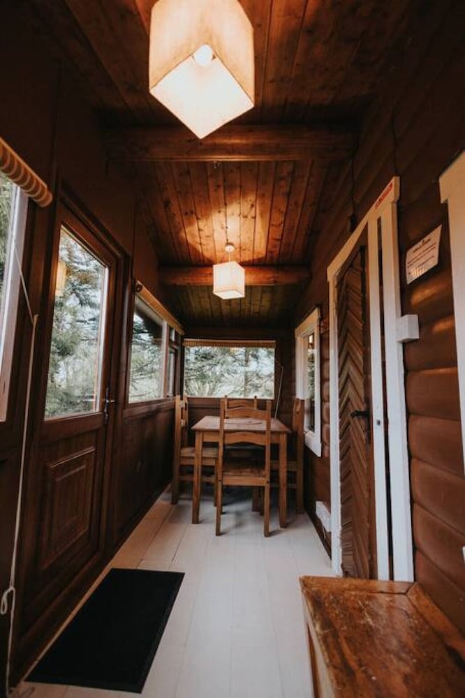 Comfort Cabin