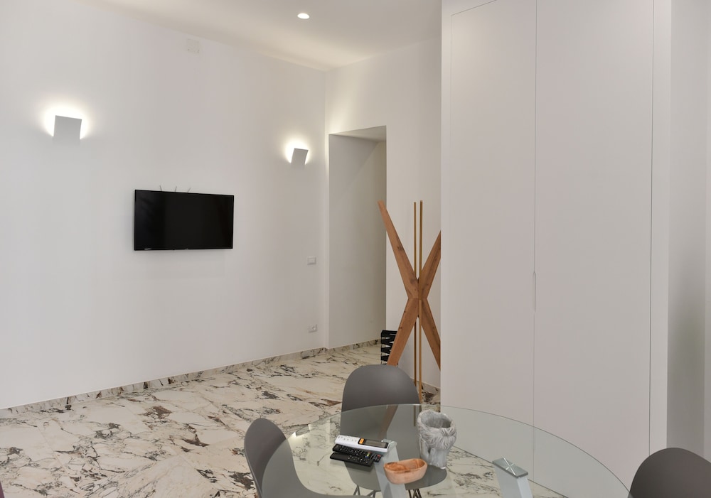 Superior Apartment, 2 Bedrooms, Annex Building - Photo 11