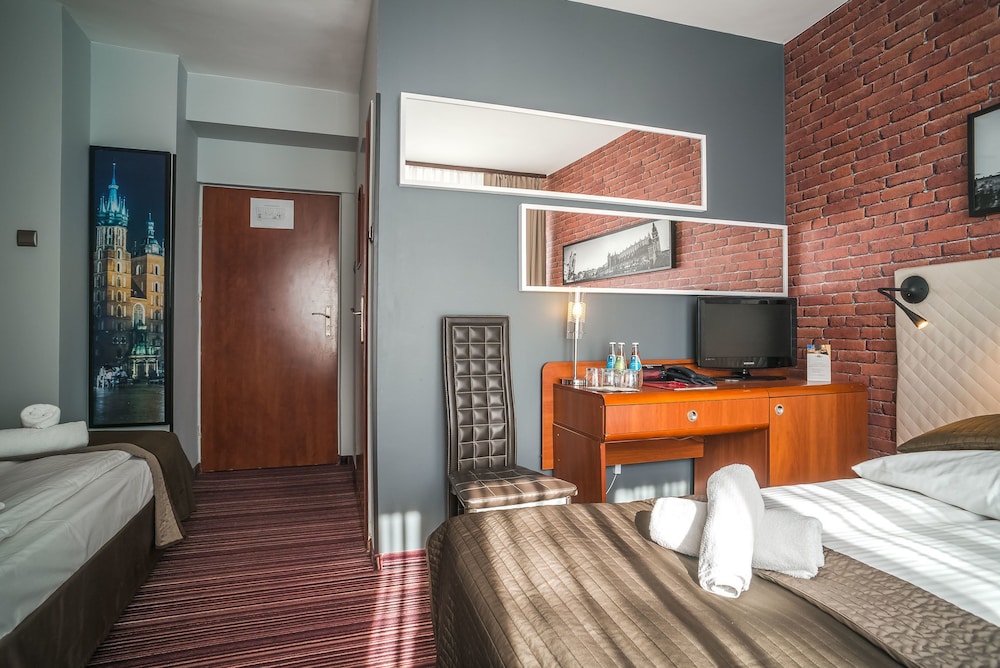 Triple Room - Photo 8