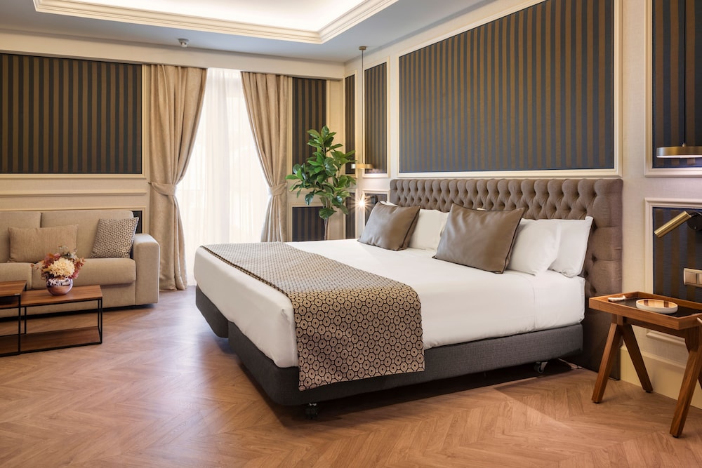 Superior Double Room Single Use photo 2