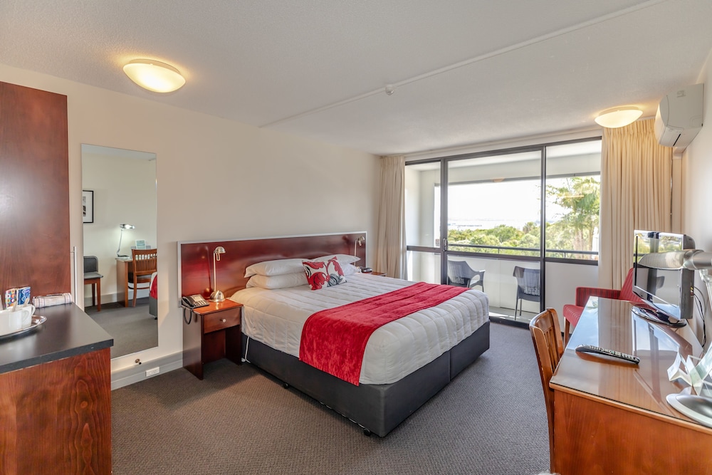 King Room with Balcony