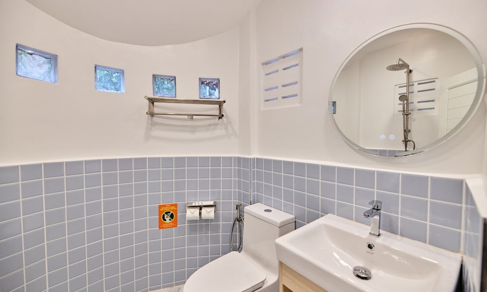 Coral Hut Quad (Two-Bedroom Bungalow) - Photo 11