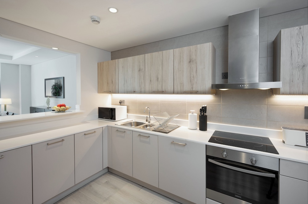 Executive Room, 3 Bedrooms, City View (Residence) - Photo 10