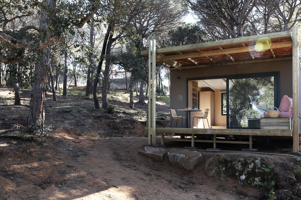 Romantic Mobile Home photo 2