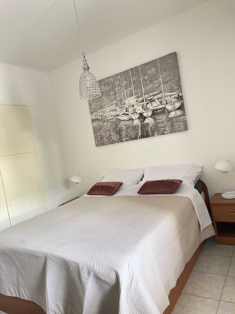 Apartment (Two-Bedroom Apartment With Terrace An)