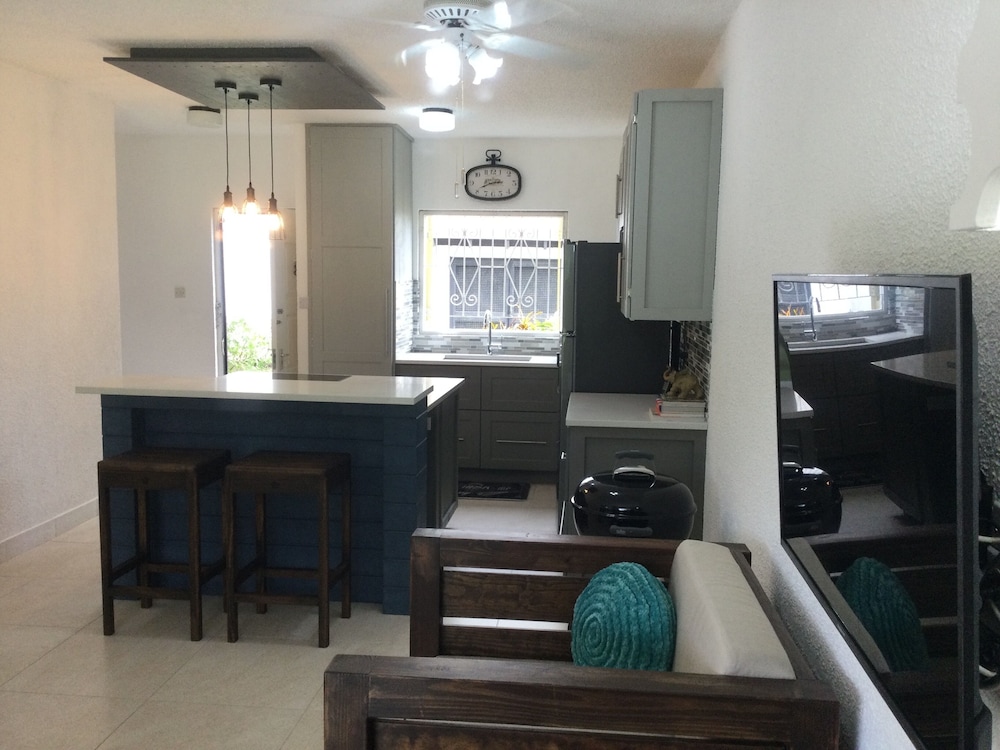 Apartment, 1 Bedroom, Ground Floor photo 2