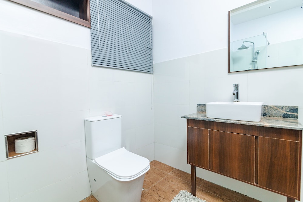 Executive Room - Photo 2