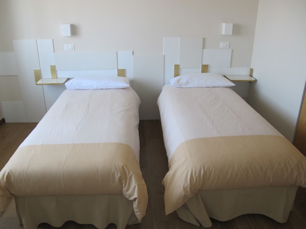 Double or Twin Room, Garden View
