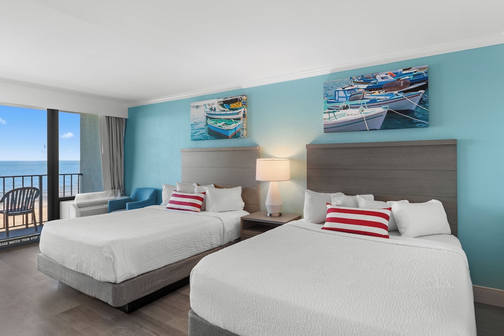 Schooner Oceanfront Deluxe Cabana Room - Photo 1