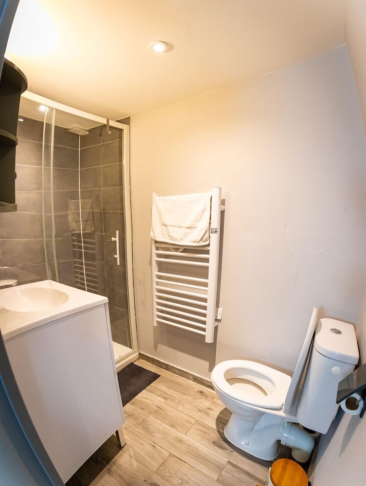 Standard Room photo 2