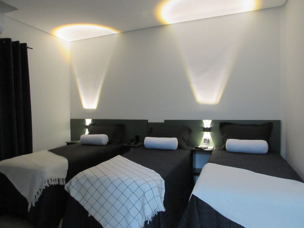 Basic Triple Room
