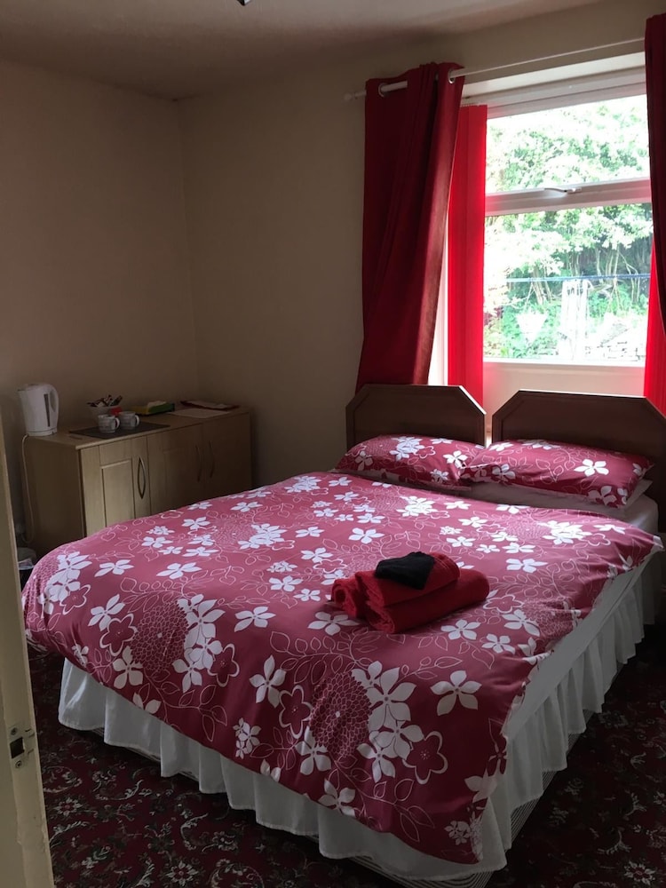 Room 4 photo 3