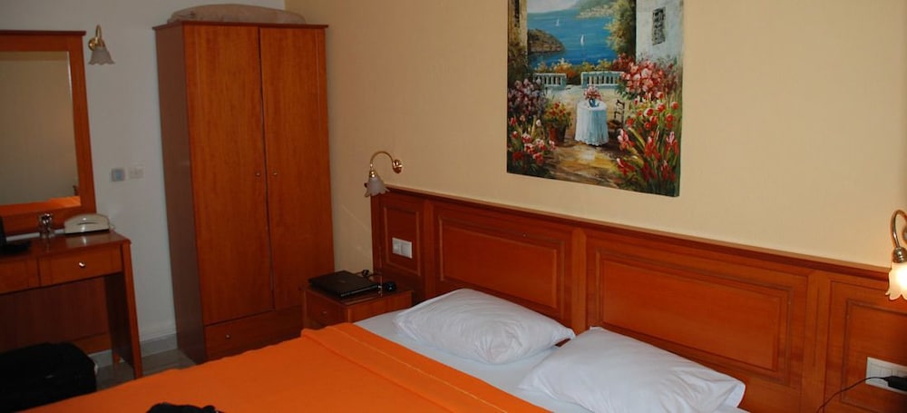 Single Room photo 3