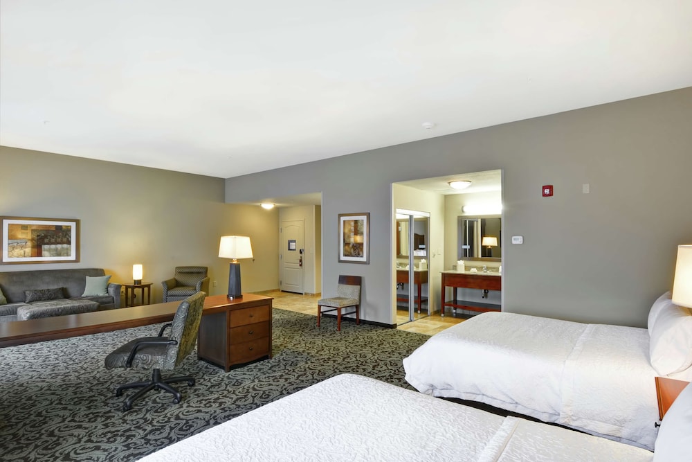 Studio, 2 Queen Beds, Non Smoking (Accessible) - Photo 1