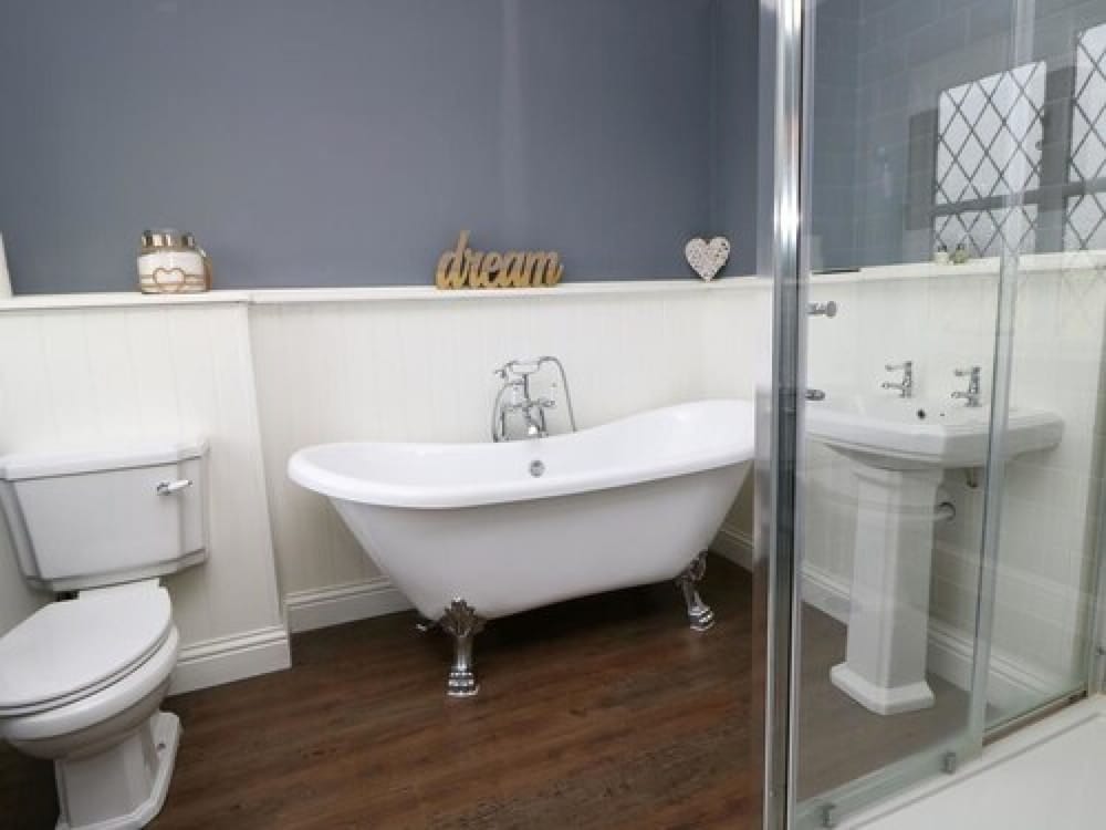Standard Double or Twin Room - Photo 1