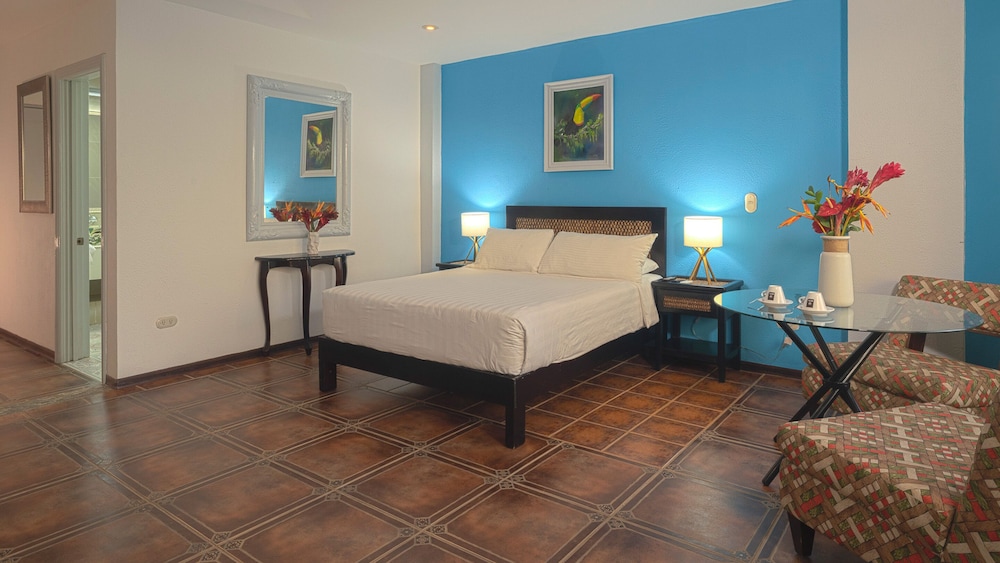 Standard Room photo 2