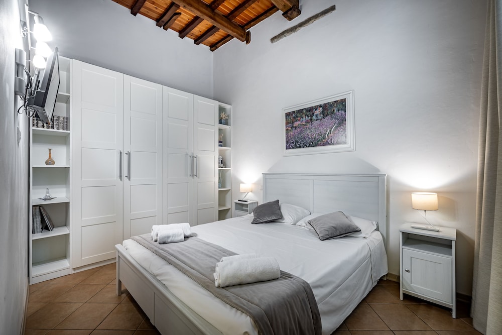 Basic Apartment, 1 Bedroom, Terrace
