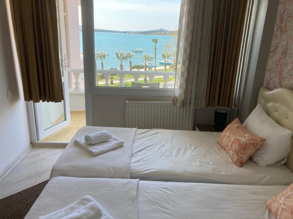 Standard Twin Room, Sea View