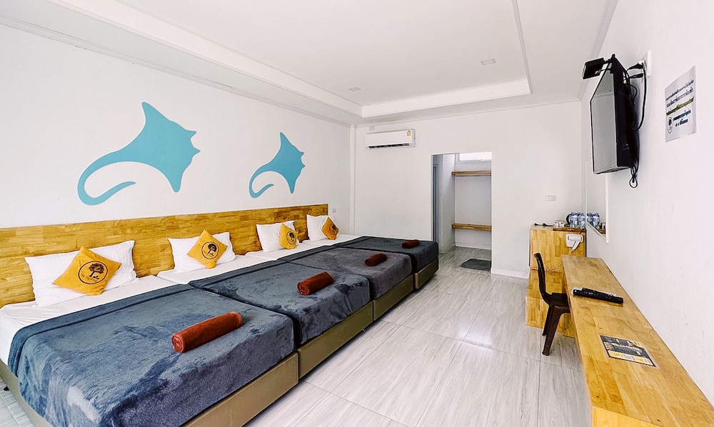 Deluxe Twin Room, Garden View