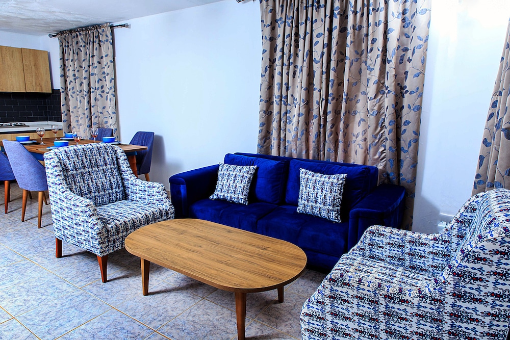 Duplex, 2 Bedrooms, Kitchenette, Garden View photo 1