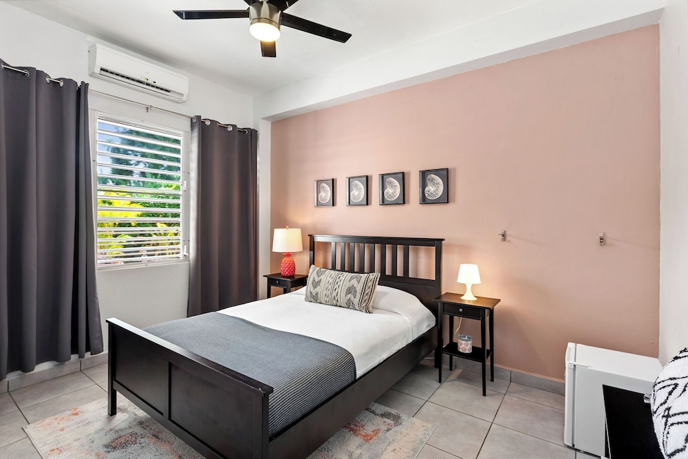 Room, Balcony, Garden View photo 3