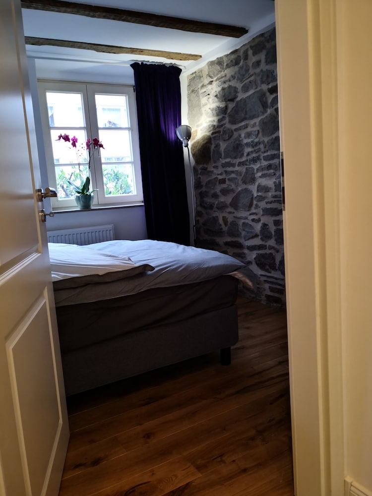 Fünf Giebel Kulma hotellissa Ruhrlaakson pyörätien varrella, Kuva 7
