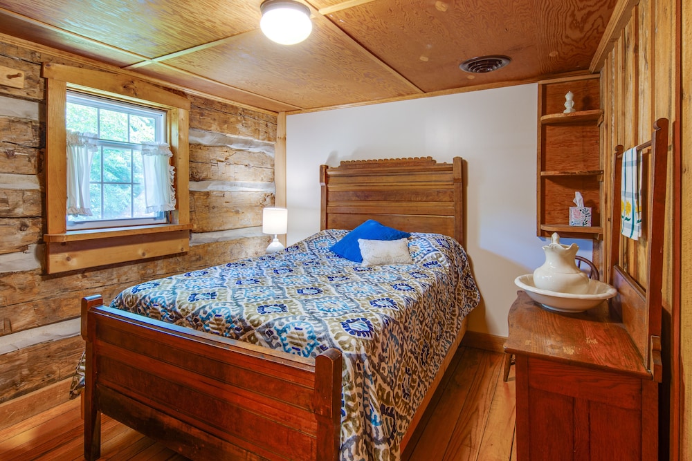 House (2 Bedrooms) photo 1