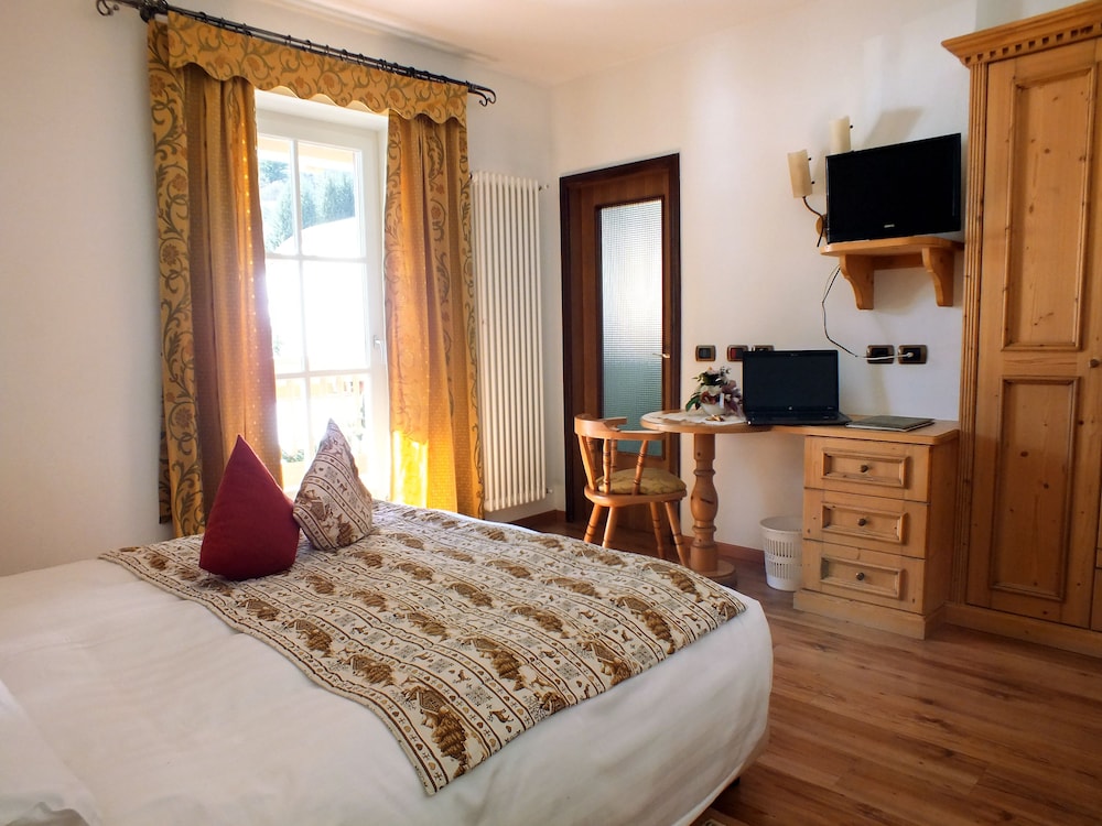 Comfort Double or Twin Room photo 1