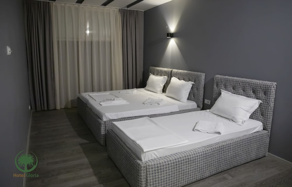 Basic Triple Room - Photo 10