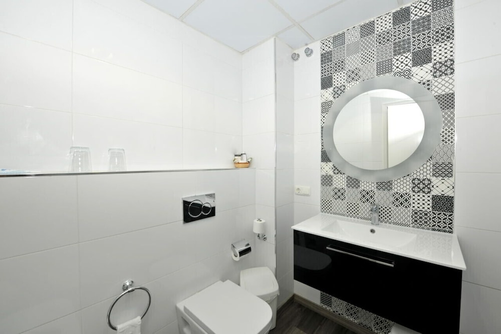Club Double Room - Photo 5