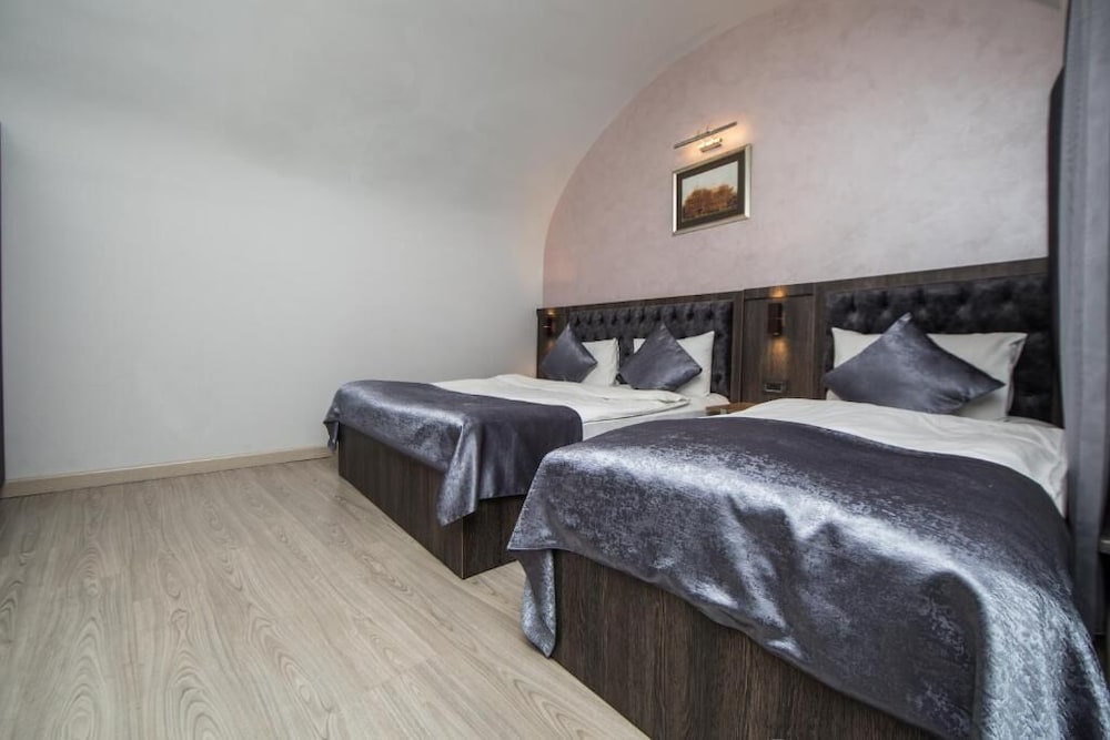 Elite Triple Room, Multiple Beds