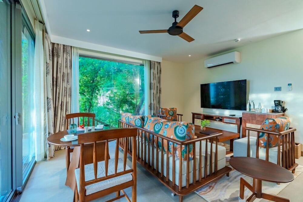 Grand Vileen Duplex with Kids Room - Photo 12