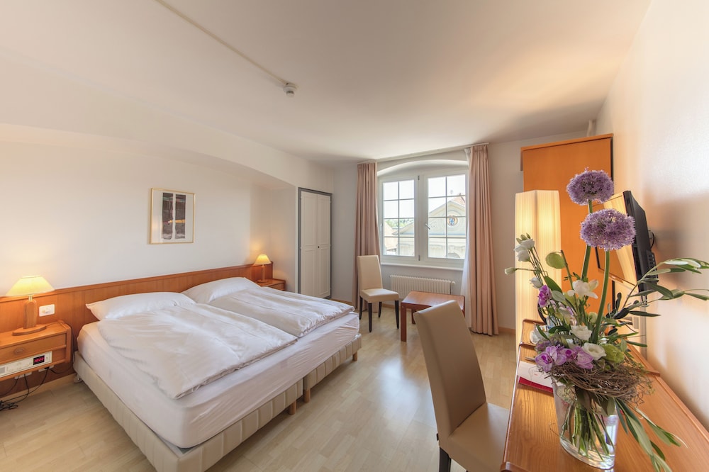 Economy Double Room - Photo 4