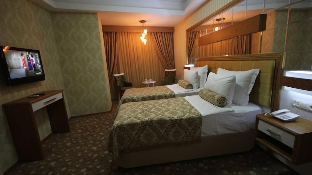 Standard Room photo 2
