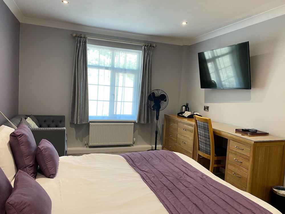 Honeymoon Suite, 1 King Bed photo 1