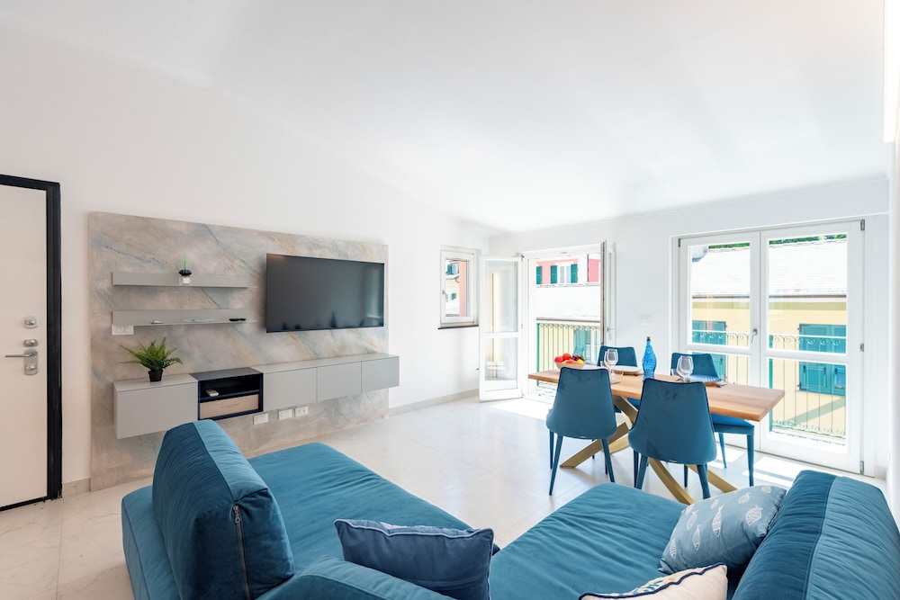 Family Apartment, Multiple Bedrooms, 2 Bathrooms (Wonderful House In Portofino with)