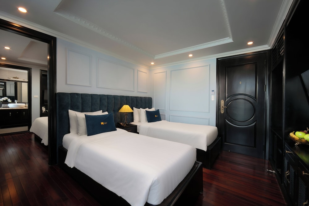 Junior Connecting Suite photo 3