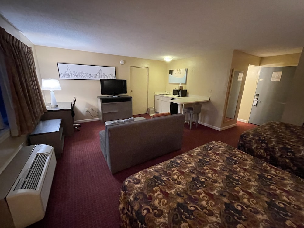 Room, 2 Queen Beds, Accessible, Non Smoking photo 3