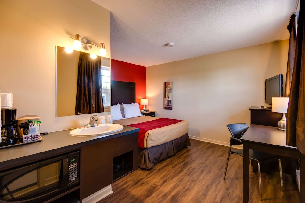 Standard Room, 1 Queen Bed, Non Smoking, Annex Building (MOTEL Building) - Photo 2
