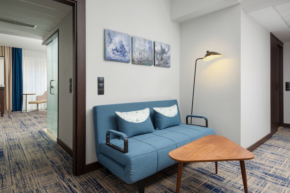 Junior Suite, 1 Bedroom - Photo 8