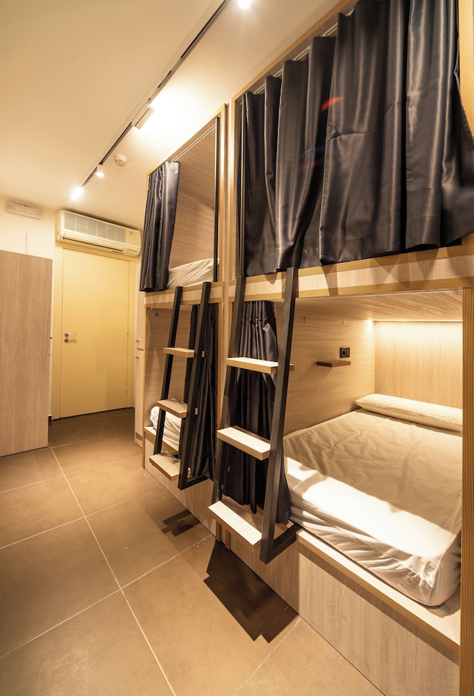 Superior Shared Dormitory, Women only photo 2
