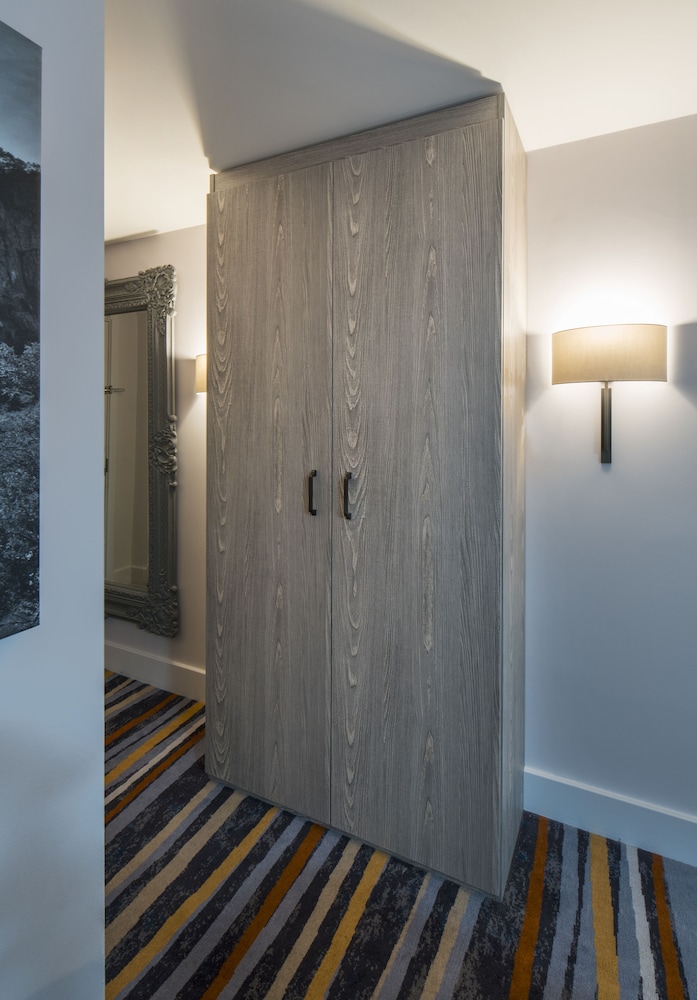 Twin Room - Photo 3